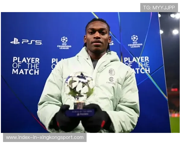 AC米兰中线直传创造杀机，莱奥盘过门将轻松推射