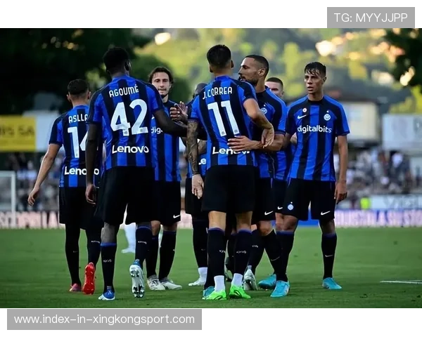 国际米兰中路渗透速度极快接连切入腹地