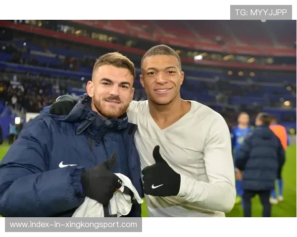 巴黎持续压缩对手空间，丹尼洛补位稳如泰山